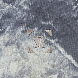 Mens Lululemon Channel Crossing Shorts M 7"